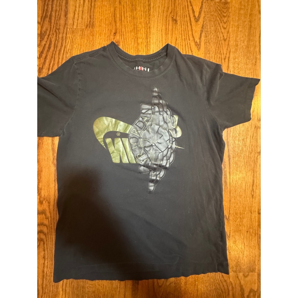 Jordan Brand Mens Black Graphic T-Shirt Wings Swoosh Logo AO0601-013 Size M